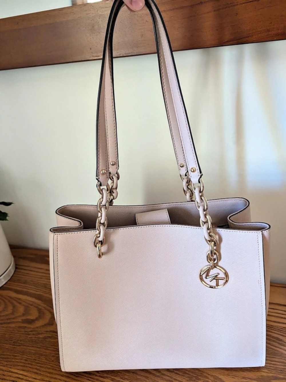 Michael Kors Jet Set Saffiano Leather Tote Bag in Pink